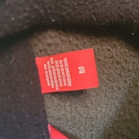 IZOD Vest - Picture 4 of 5